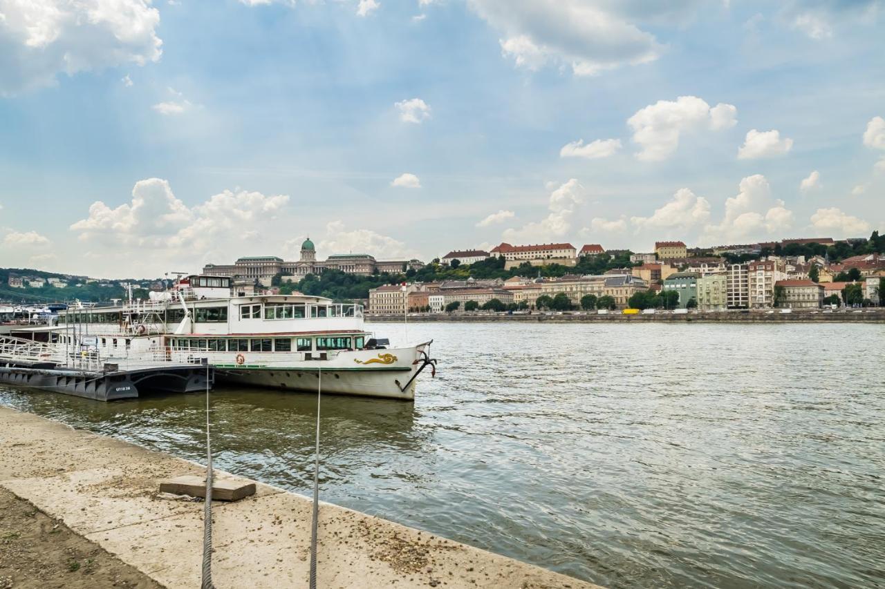 Bpr Danube Panoramic Suite Budapest Exterior foto